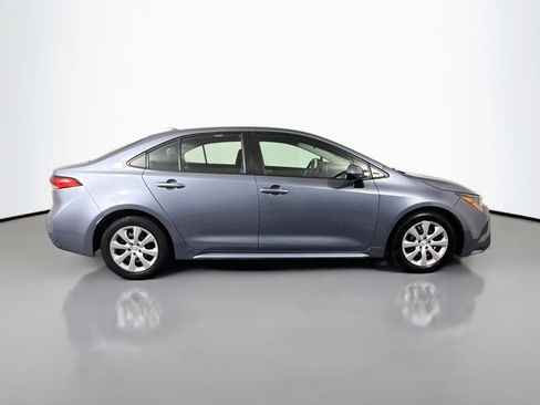 Used 2023 Toyota Corolla LE FWD image 11