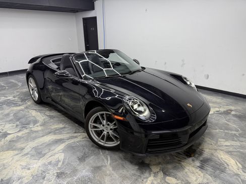 Used 2025 Porsche 911 Carrera image 10