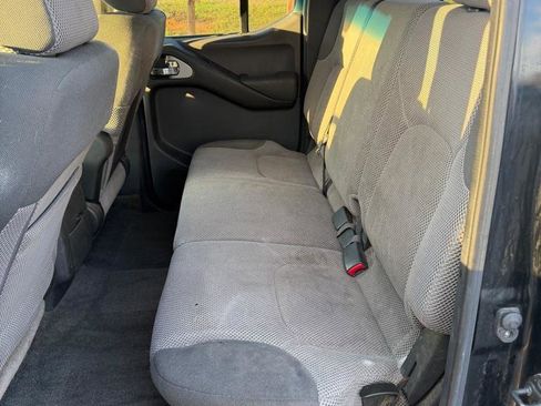 Used 2009 Suzuki Equator Sport image 7