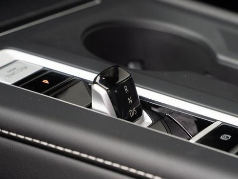 New 2026 Volkswagen Atlas SE image 12