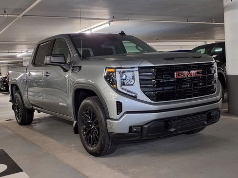 New 2026 GMC Sierra 1500 Elevation RWD image 3