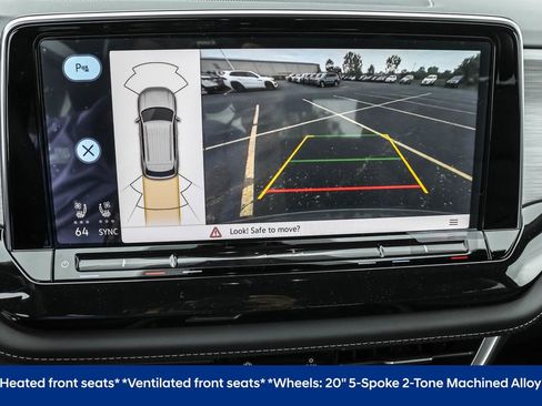 Used 2025 Volkswagen Atlas Cross Sport SE image 6