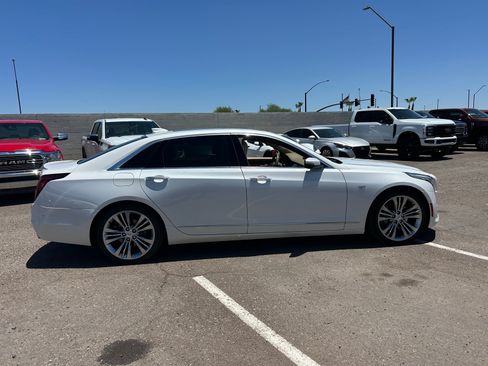 Used 2018 Cadillac CT6 Platinum AWD/4WD image 5