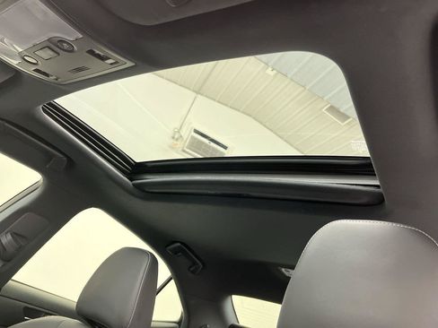 Used 2015 Lexus IS 250 AWD w/ F-Sport Package image 12