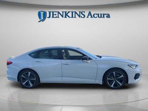 Certified 2025 Acura TLX w/ Technology Package image 8