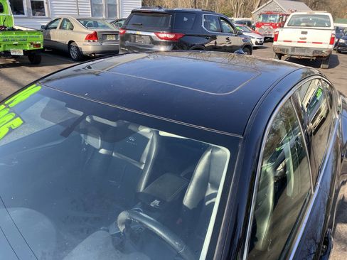 Used 2014 INFINITI Q50 2.0t w/ Moonroof Package image 17