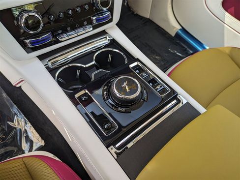 Certified 2024 Rolls-Royce Spectre w/ Spectre Launch Package image 10