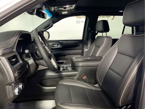 Certified 2023 GMC Yukon SLT image 11