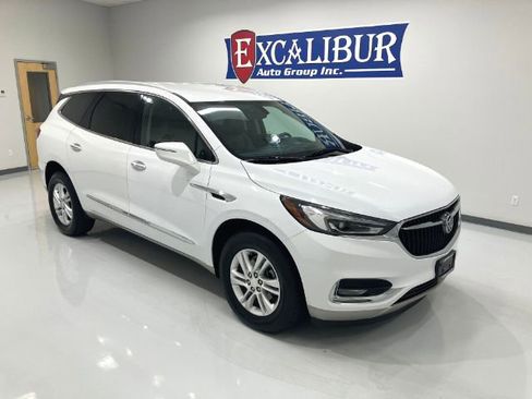 Used 2020 Buick Enclave Essence image 69