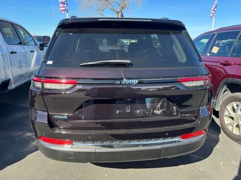 Used 2022 Jeep Grand Cherokee Limited 4xe image 5