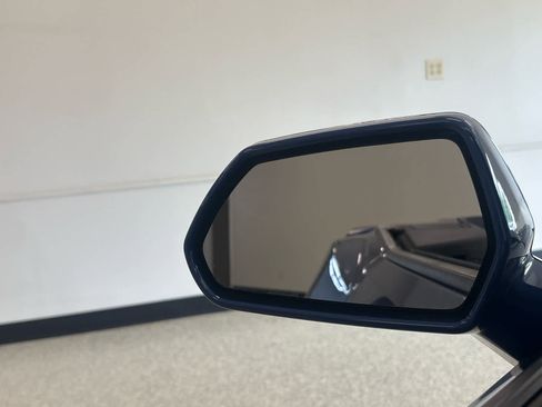 Used 2019 Chevrolet Camaro LT w/ Technology Package RWD image 30