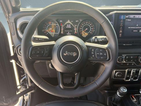 Used 2024 Jeep Wrangler Unlimited Sport AWD/4WD image 16