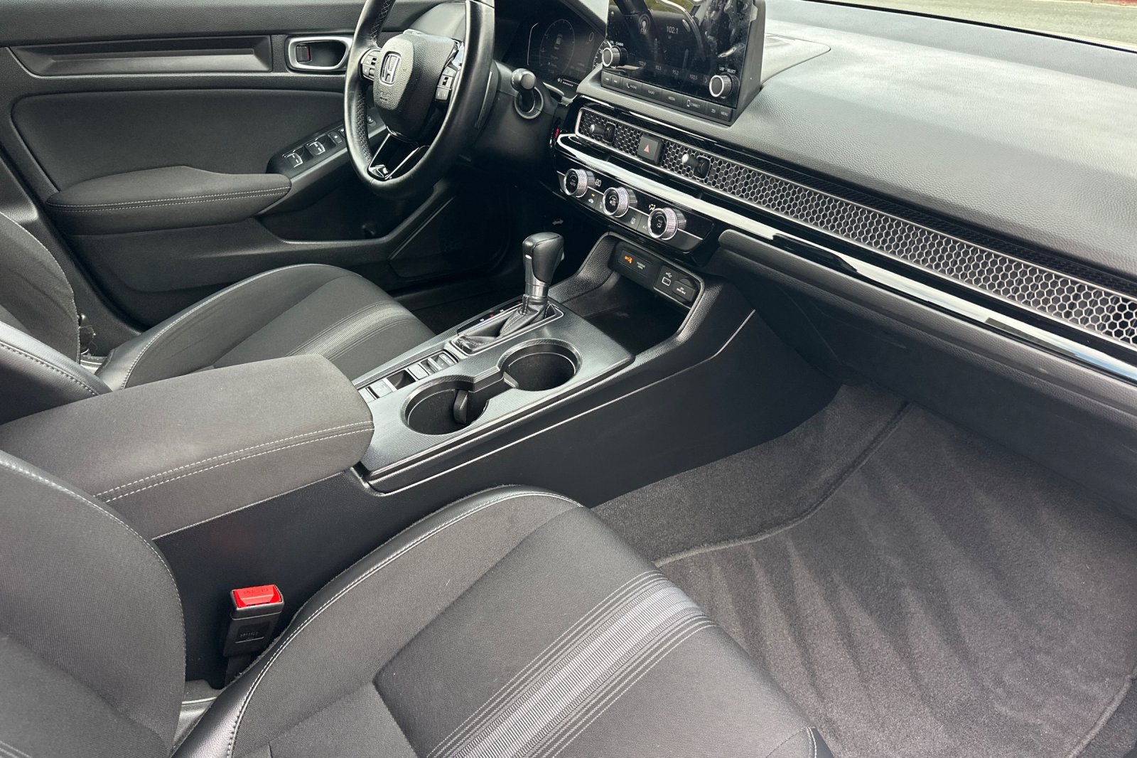 Used 2024 Honda Civic Sport image 15