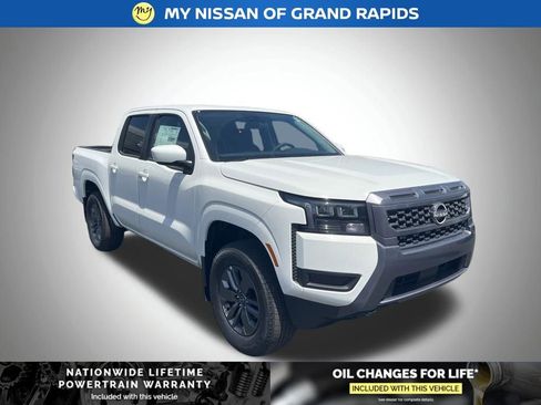 New 2026 Nissan Frontier SV w/ All-Weather Content Package AWD/4WD image 8