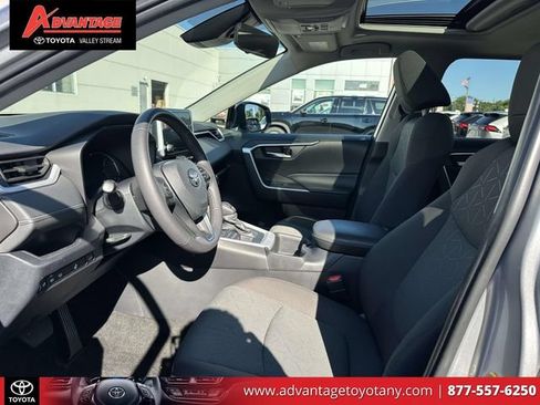 Certified 2023 Toyota RAV4 XLE w/ Convenience Package AWD/4WD image 19