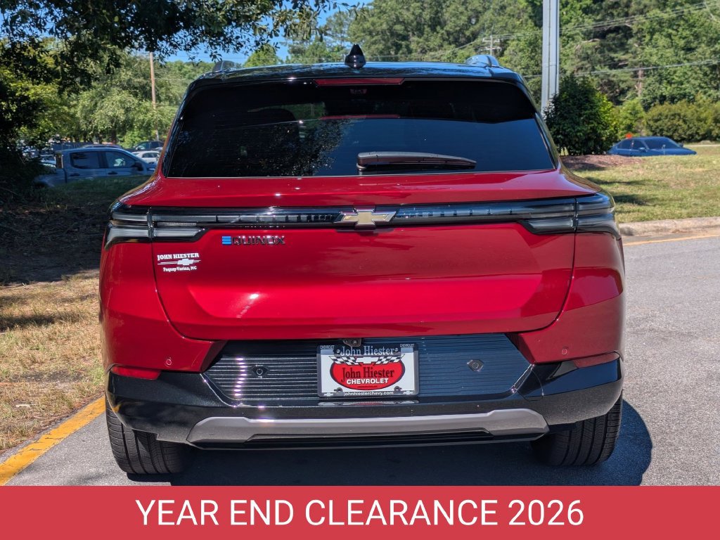 New 2026 Chevrolet Equinox EV LT w/ Convenience Package II FWD image 3
