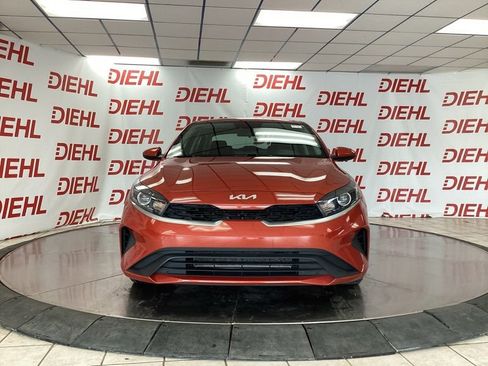Certified 2023 Kia Forte LXS FWD image 2