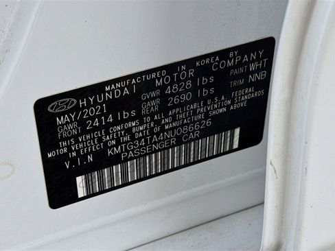 Used 2022 Genesis G70 2.0T image 30