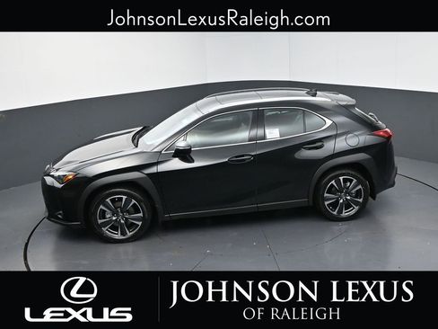 New 2026 Lexus UX 300h FWD image 31