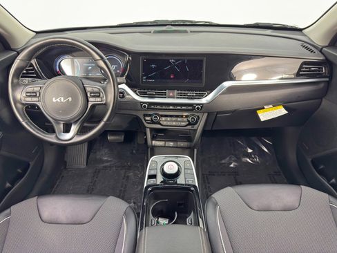 Used 2022 Kia Niro EX w/ Cold Weather Package image 11