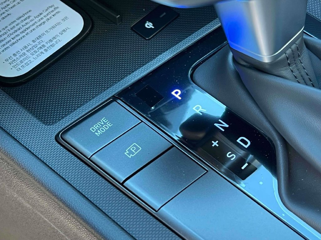 New 2026 Hyundai Elantra SEL Sport FWD image 30