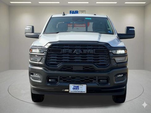 New 2026 RAM 2500 Tradesman AWD/4WD image 4