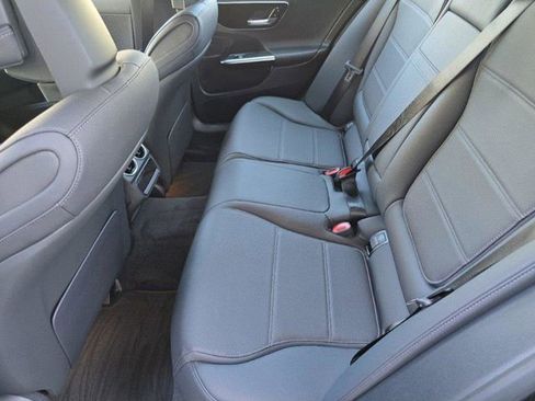 Used 2026 Mercedes-Benz C 300 4MATIC Sedan image 12