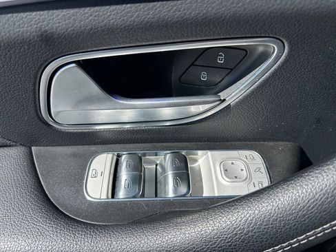 Used 2025 Mercedes-Benz GLS 450 4MATIC image 63