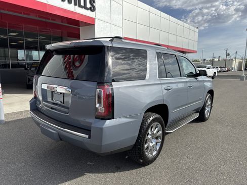 Used 2016 GMC Yukon Denali AWD/4WD image 4