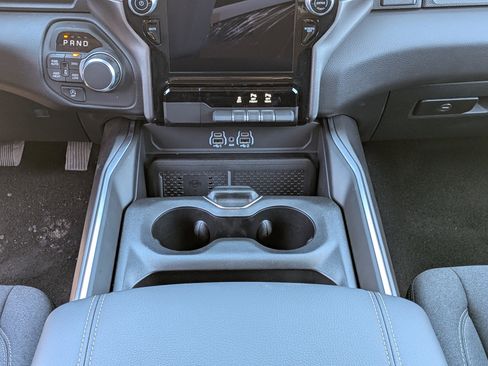 New 2026 RAM 1500 Big Horn AWD/4WD image 19