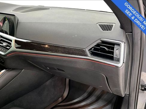 Used 2022 BMW M440i Coupe image 21