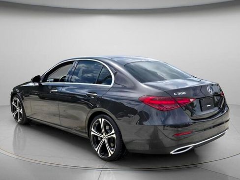 Used 2022 Mercedes-Benz C 300 Sedan image 8