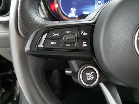 Used 2024 Alfa Romeo Tonale Ti AWD/4WD image 27
