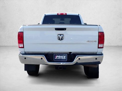 Used 2018 RAM 2500 Tradesman w/ Chrome Appearance Group AWD/4WD image 3