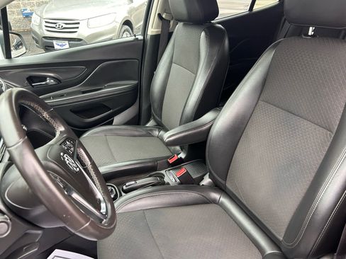 Used 2018 Buick Encore Preferred image 12