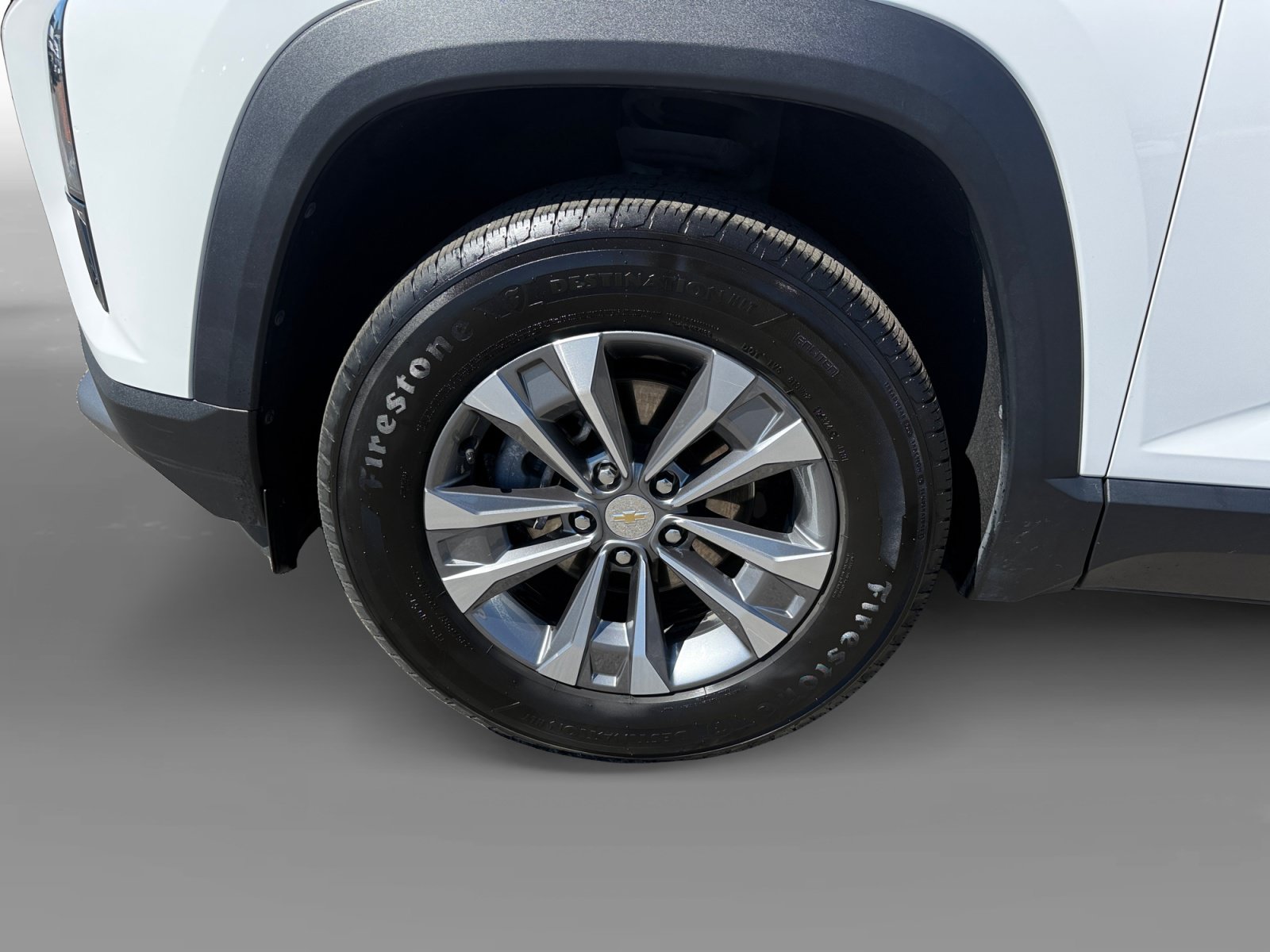 Used 2025 Chevrolet Equinox LT w/ Convenience Package II FWD image 9