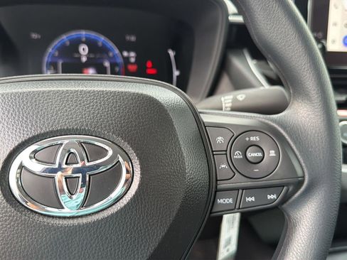 New 2026 Toyota Corolla LE FWD image 21