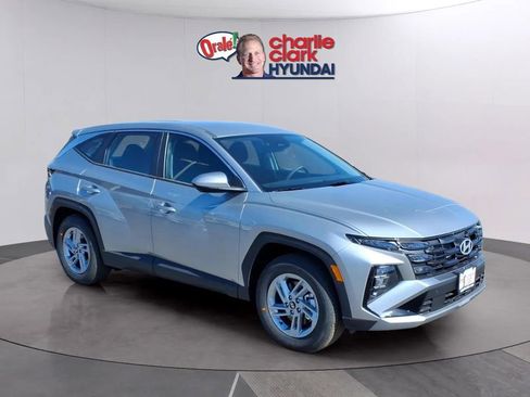 New 2026 Hyundai Tucson SE FWD image 7