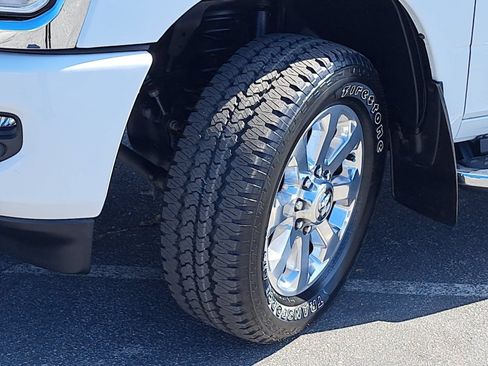 Used 2023 RAM 2500 Laramie AWD/4WD image 36