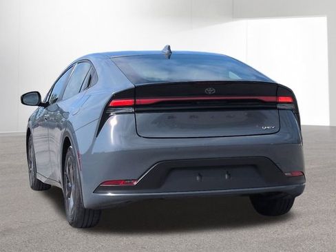 Certified 2023 Toyota Prius LE image 8