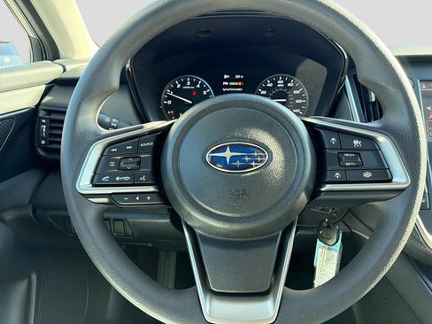 Used 2024 Subaru Outback AWD/4WD image 20