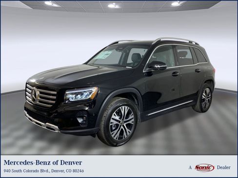 Used 2026 Mercedes-Benz GLB 250 4MATIC image 1