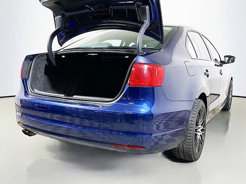 Used 2013 Volkswagen Jetta SE image 24