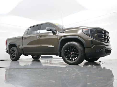 Used 2023 GMC Sierra 1500 Elevation AWD/4WD image 39