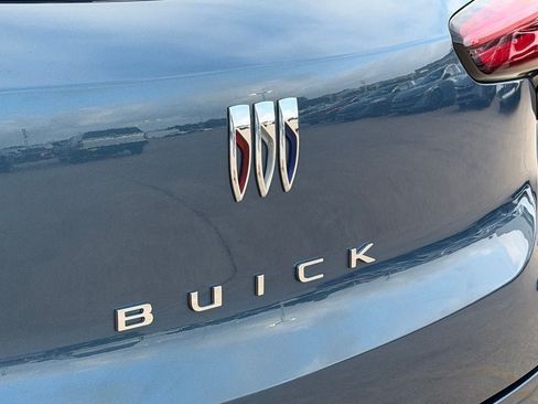 Used 2024 Buick Encore GX Preferred FWD image 9
