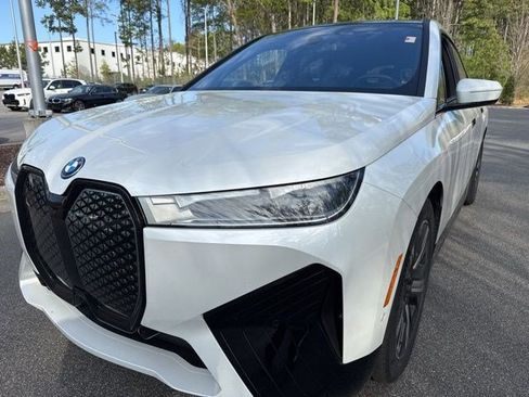 Used 2023 BMW iX xDrive50 w/ Premium Package image 1