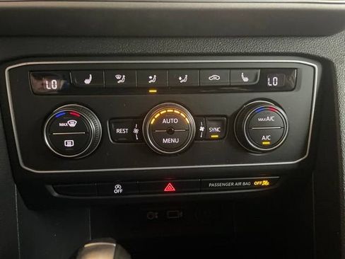 Used 2018 Volkswagen Atlas SE AWD/4WD image 23