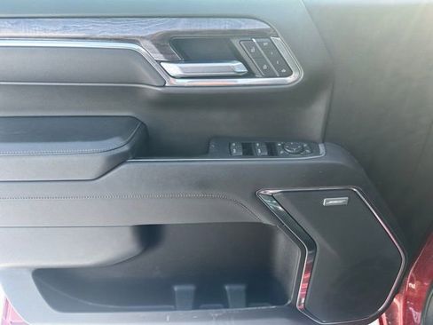 Used 2022 Chevrolet Silverado 1500 LTZ w/ Technology Package image 21