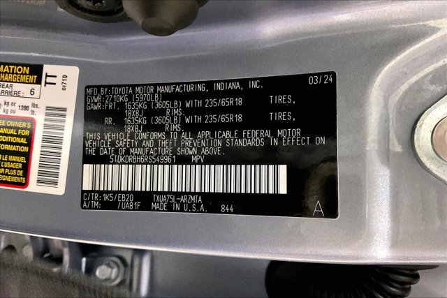 Certified 2024 Toyota Highlander XLE AWD/4WD image 45