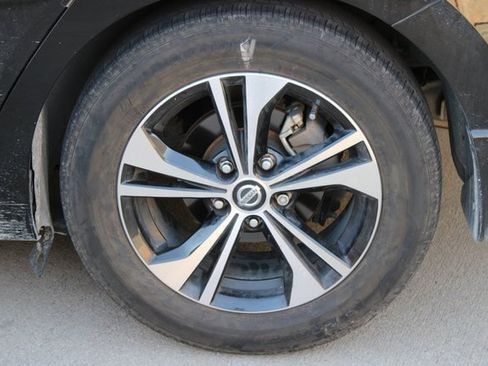 Used 2023 Nissan Sentra SV image 26